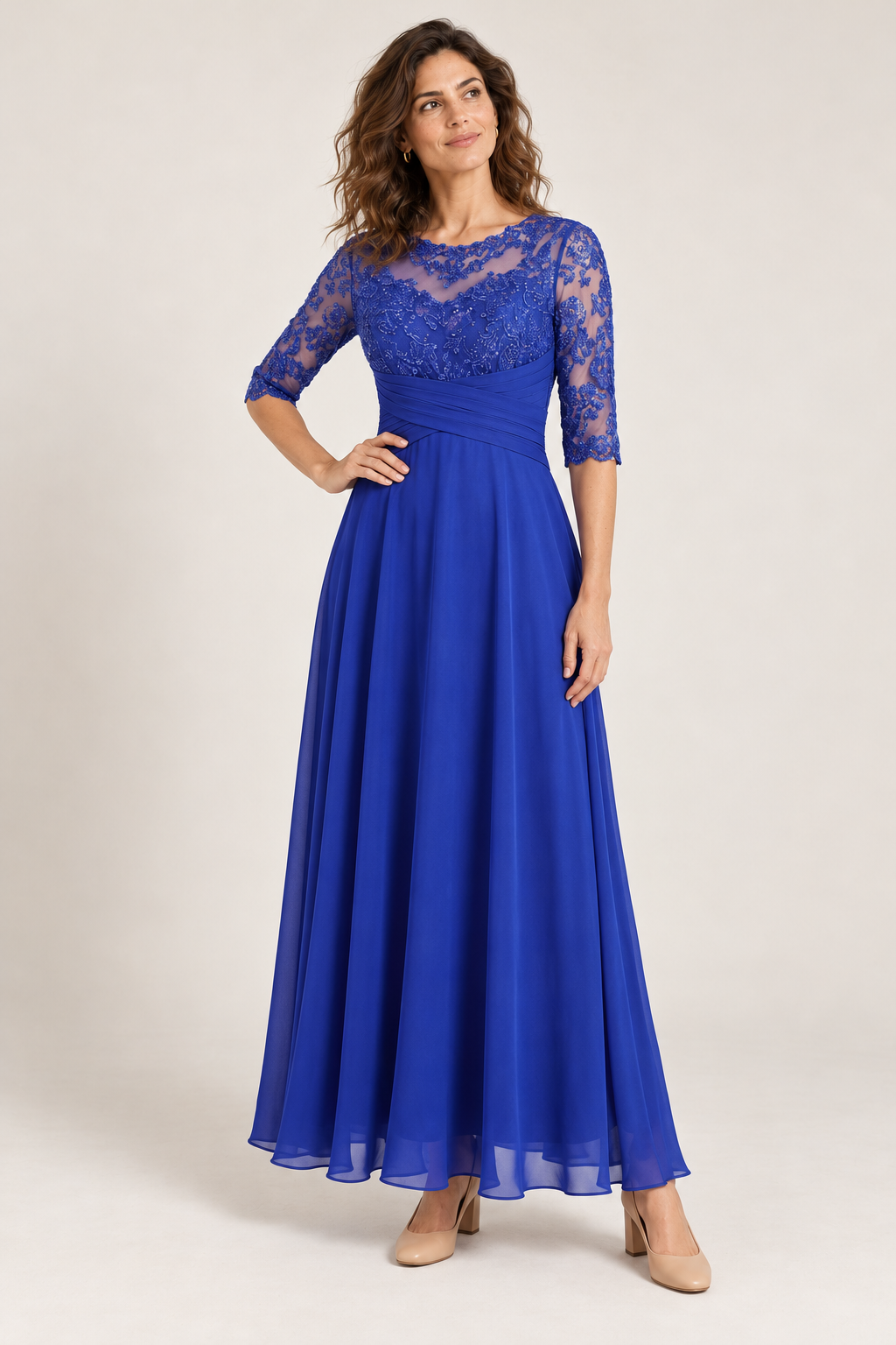 Vestido de cerimónia evasé com detalhes trabalhados — azul, vista de frente