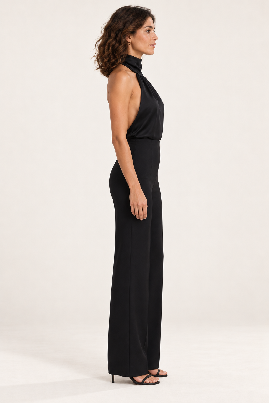 Macacão de mulher com gola halter — Preto, vista lateral