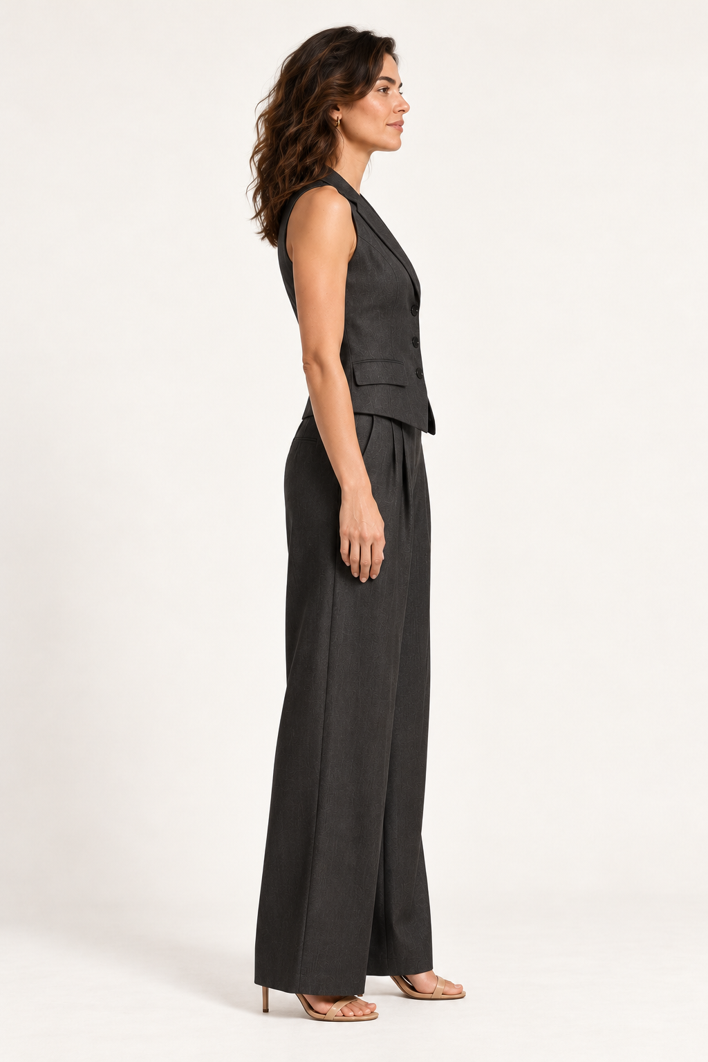 Conjunto de colete cintado e calças largas — Preto, vista lateral