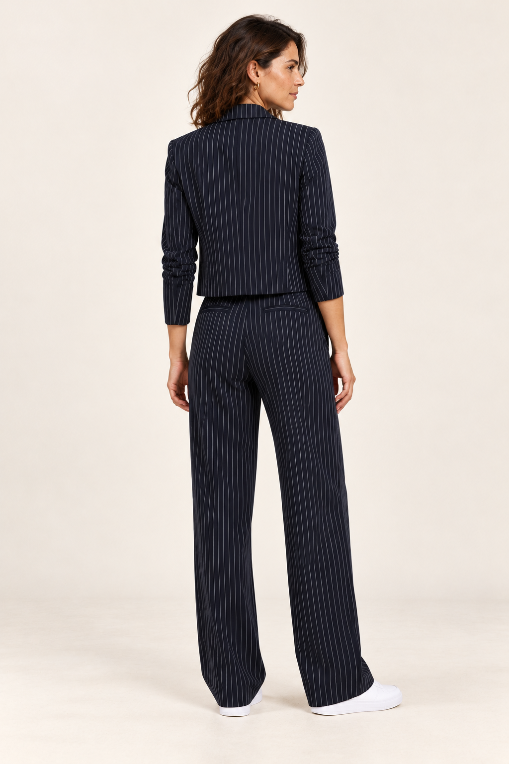 Fato de mulher com blazer e calças — Azul-marinho, vista de costas