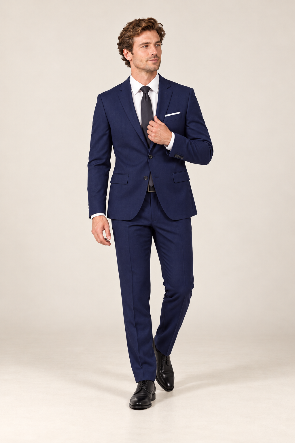 Fato de homem de duas peças com lapelas — azul-marinho