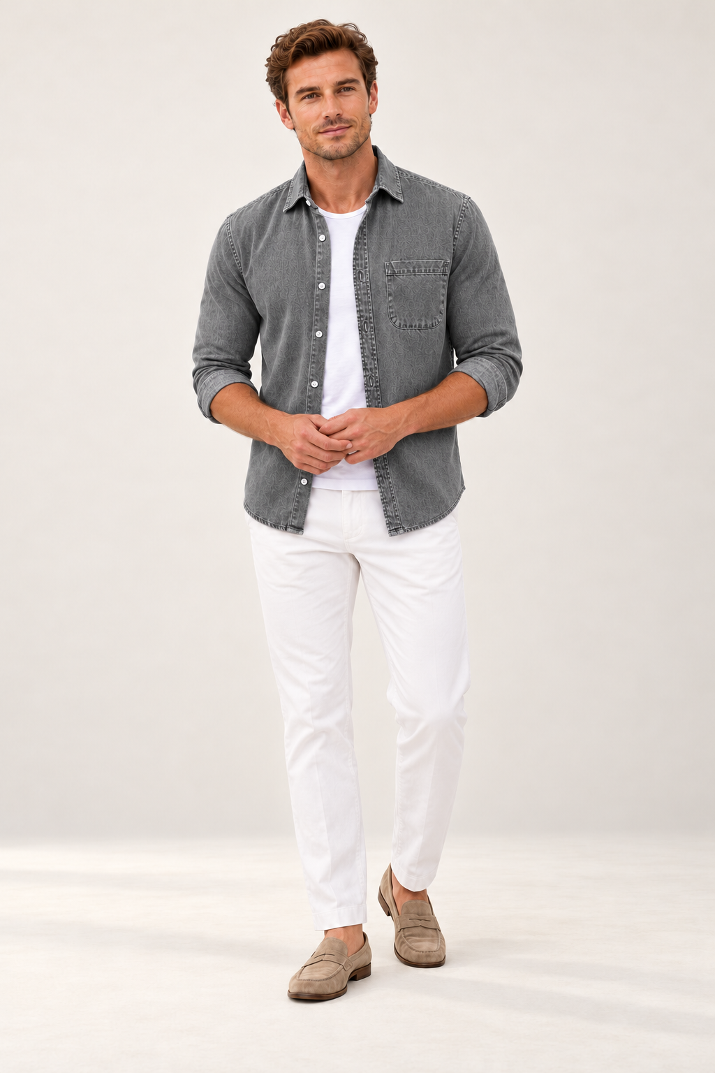Camisa casual de homem com efeito lavado e bolso — Cinzento, vista de frente